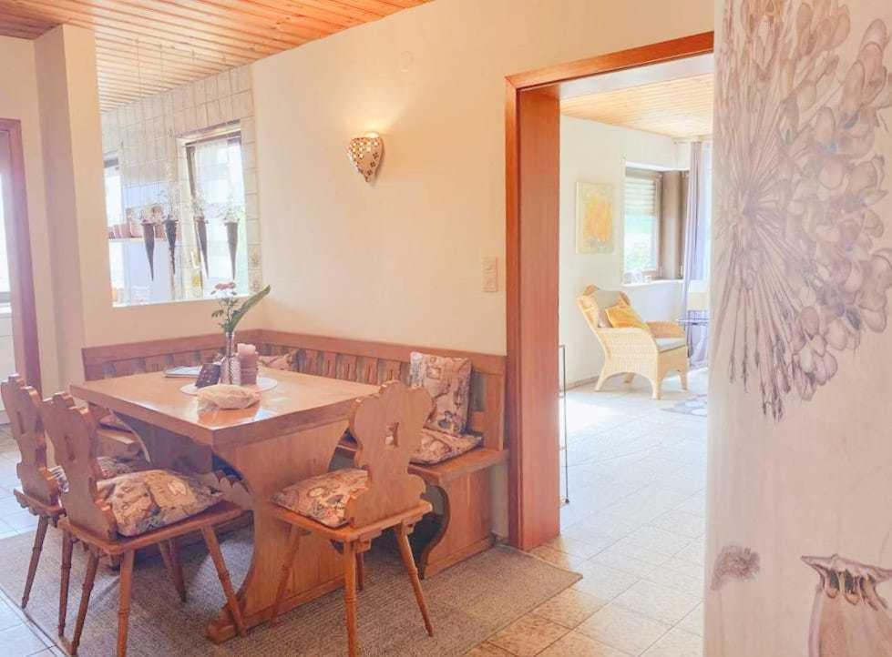 Ferienwohnung Diesbrunnen エーバーマンシュタット 部屋 写真